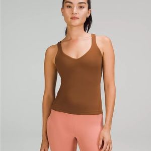 Lululemon top NWT